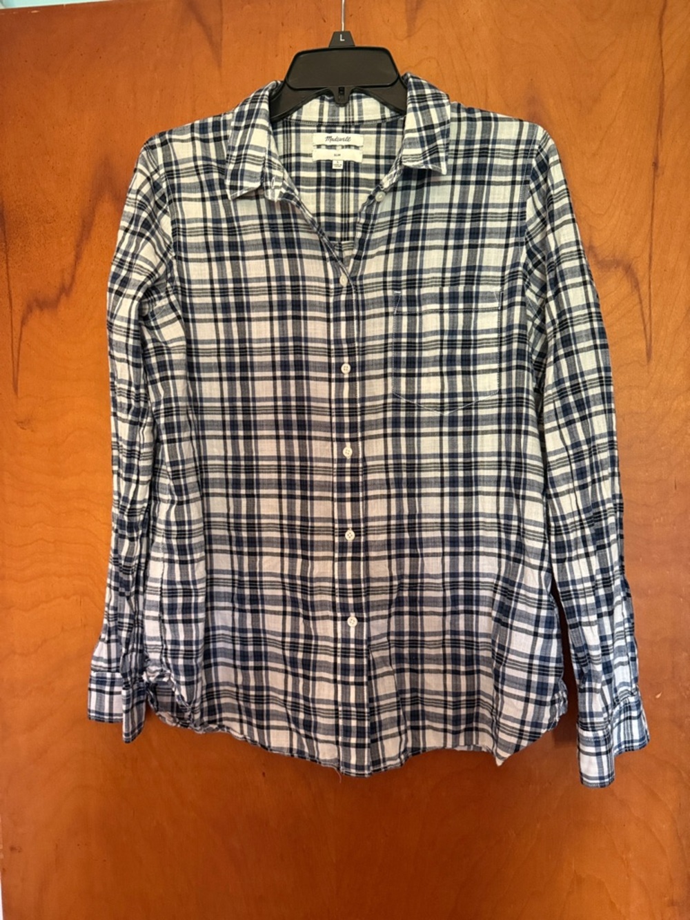 Madewell White and Navy Plaid Button-Up Shirt